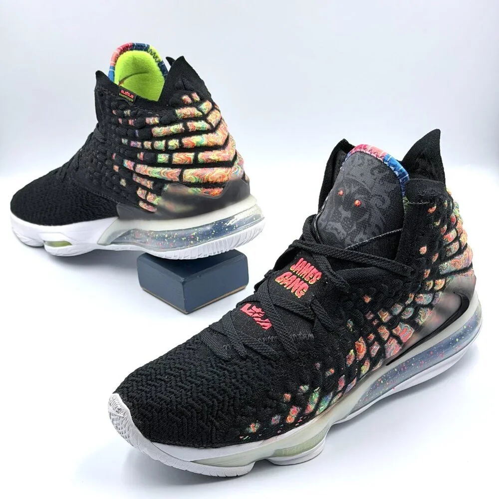 Nike lebron 17